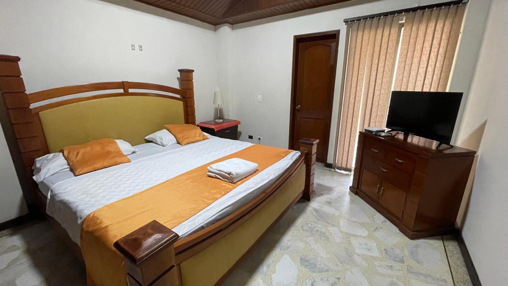 Casa Castillo Cali Extérieur photo